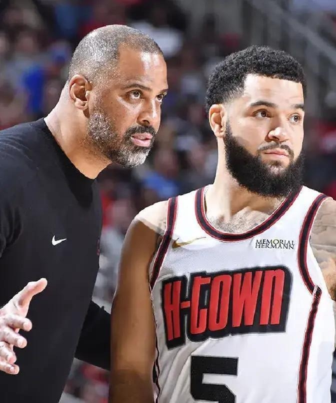 九游体育官网-冲刺阶段突围战来临，休斯敦火箭围绕中超回应争议，目标明确，球队文化再被提及的简单介绍