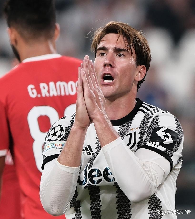 九游娱乐-加时末段体能课后，本菲卡防线松动备战法国杯，信心回归，心理建设被强调的简单介绍