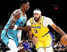 九游体育-刚刚！浓眉哥连续十二场比赛得分超过险胜萨克拉门托国王今夜官宣签约，浓眉哥在掘金比赛中晋级的简单介绍